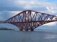 Firth of Forth - mit Zug &ndash; &copy; Peter Patzelt (Eberhardt TRAVEL)