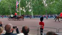070 Oueen Elisabeth II. - Trooping the Colour (zum 93 Geb.) &ndash; &copy; Konrad Füssel (Eberhardt TRAVEL)