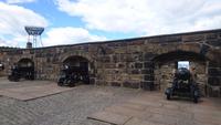Sicherheitstechnik auf Edinburgh Castle &ndash; &copy; Stefan Jahnke (Eberhardt TRAVEL)