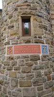 Grundstein gelegt von Prinz Charles am Bischofssitz in Glasgow &ndash; &copy; Stefan Jahnke (Eberhardt TRAVEL)