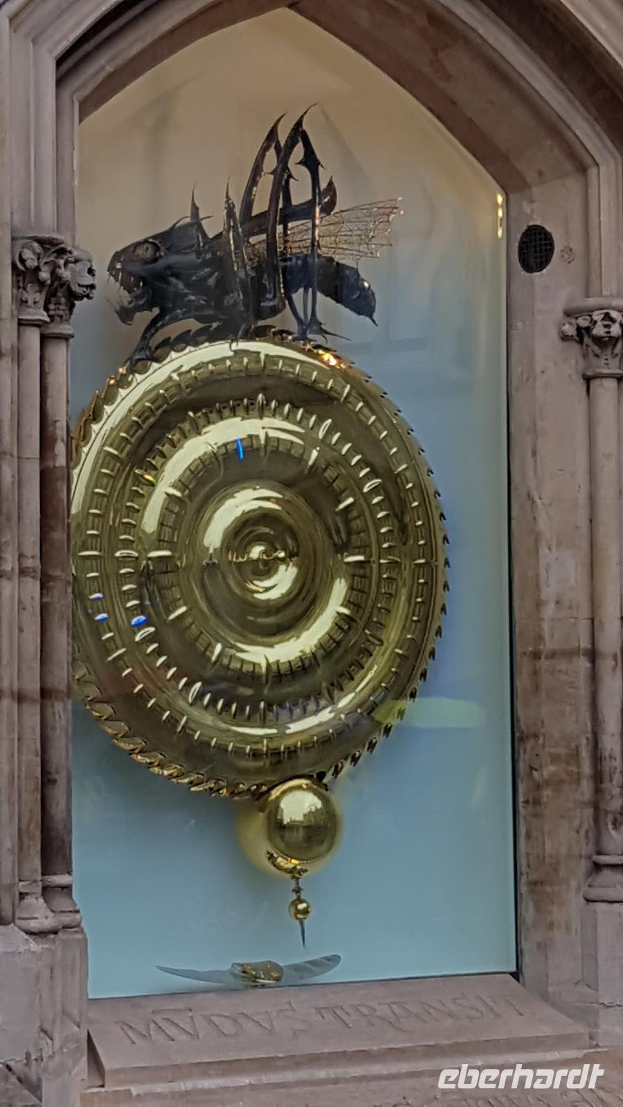 Zeitfresseruhr  Cambridge &ndash; &copy; Marlies Thrum (Eberhardt TRAVEL)