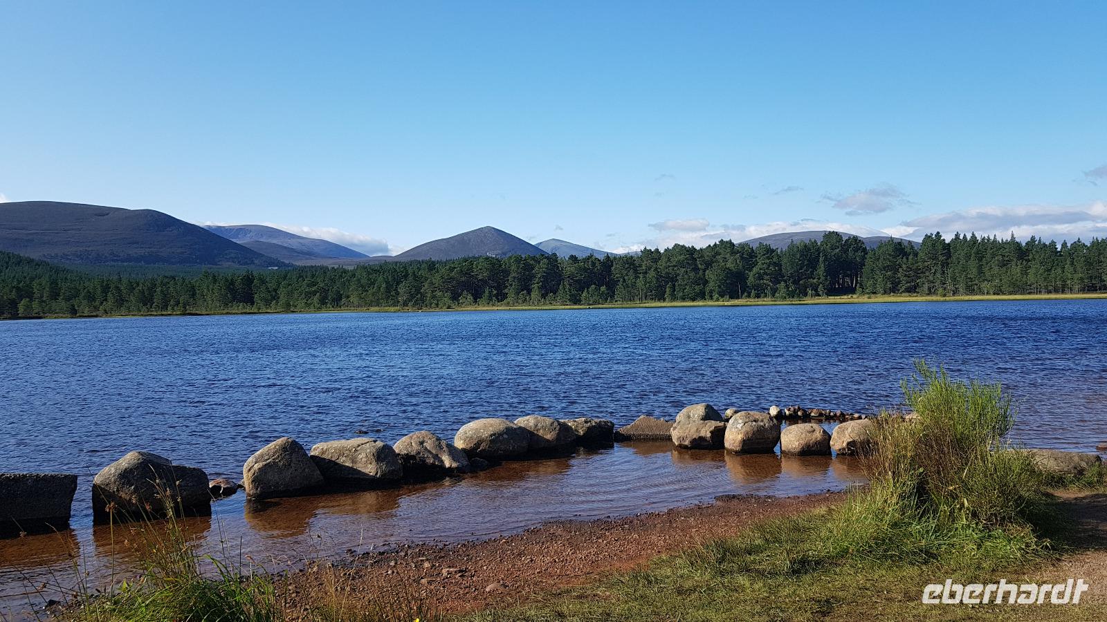 Loch Morlich &ndash; &copy; Marlies Thrum (Eberhardt TRAVEL)