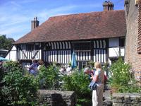 The Pilgrims Rest in Battle &ndash; &copy; Norbert Binder (Eberhardt TRAVEL)