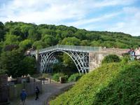 Iron Bridge &ndash; &copy; Konrad Füssel (Eberhardt TRAVEL)