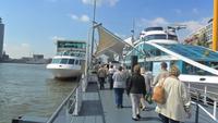 An Bord! &ndash; &copy; Michael Krause (Eberhardt TRAVEL)