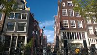 Grachtenfahrt in Amsterdam &ndash; &copy; Andrej Kulikov (Eberhardt TRAVEL)