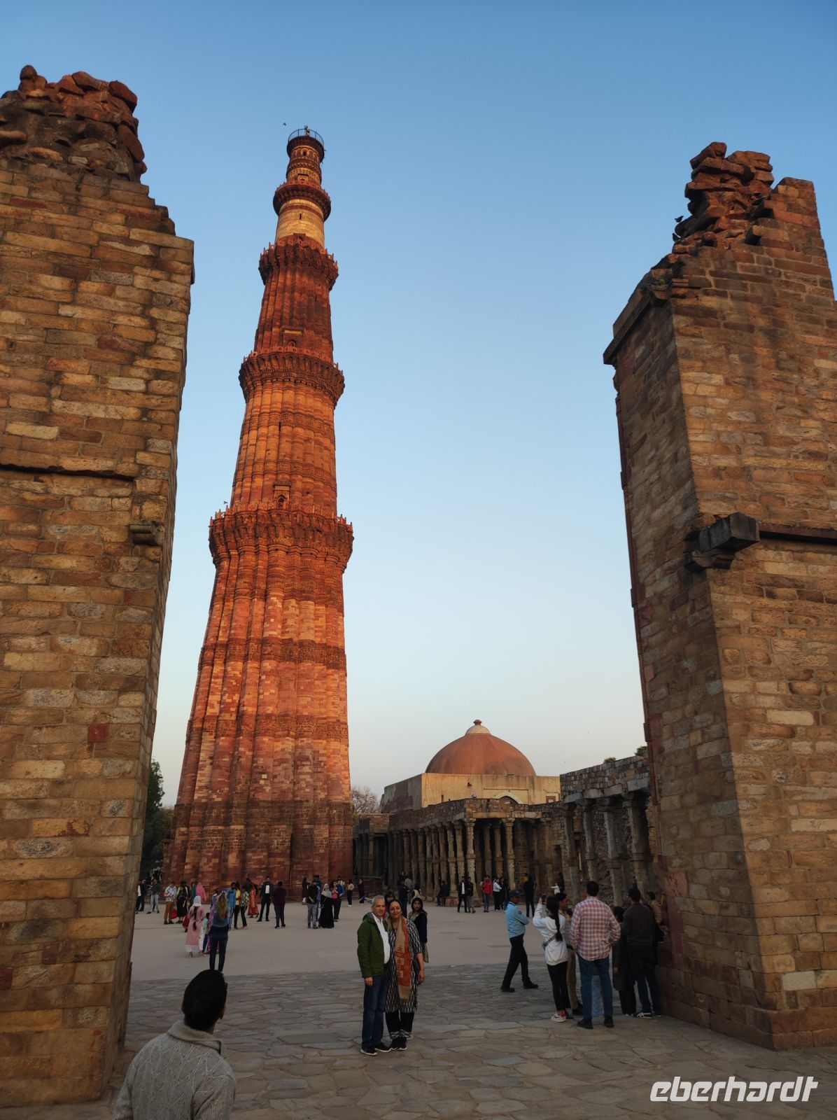 Qutb-Minarett in Neu Delhi - Indien &ndash; &copy; Sten Bernhardt (Eberhardt TRAVEL)