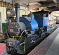 Himalaya Toy Train - Original Lok  &ndash; &copy; Petra Hady (Eberhardt TRAVEL)