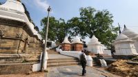 Am Fluss - Ort der Leichenverbrennung in Kathmandu &ndash; &copy; Petra Hady (Eberhardt TRAVEL)