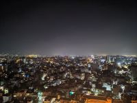 24) Barbesuch Rooftop Dusit Princess Hotel, Kathmandu, Nepal &ndash; &copy; Teresa Rumpel (Eberhardt TRAVEL)