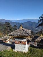 335) Doschula-Pass auf über 3.000m Höhe bei bester Sicht, Bhutan &ndash; &copy; Teresa Rumpel (Eberhardt TRAVEL)
