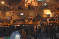 Aarti in Varanasi &ndash; &copy; Hubert Lücker (Eberhardt TRAVEL)
