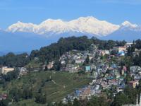 Darjeeling mit Kandchendzönga &ndash; &copy; Jürgen Schmeißer (Eberhardt TRAVEL)