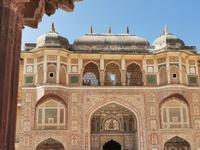 Eingang zum Palast, Amber Ford, Jaipur &ndash; &copy; Simone Willner (Eberhardt TRAVEL)
