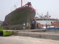 Hier wird beladen! &ndash; &copy; Michael Krause (Eberhardt TRAVEL)