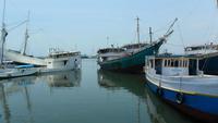 144 Sulawesi, Makassar Hafen 2 &ndash; &copy; Michael Krause (Eberhardt TRAVEL)