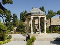 Shiraz - Hafiz- Mausoleum &ndash; &copy; Dirk Schlosser (Eberhardt TRAVEL)