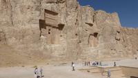 Felsengräber in Naqsh-e Rostam &ndash; &copy; Frank Nimschowski (Eberhardt TRAVEL)