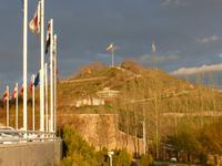 305-Tabriz_Flag-Hill &ndash; &copy; Dirk Schlosser (Eberhardt TRAVEL)