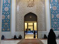 104-Shiraz_Shah-Cheragh-Heiligtum &ndash; &copy; Dirk Schlosser (Eberhardt TRAVEL)
