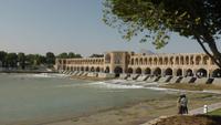 Isfahan, Khaju-Brücke
