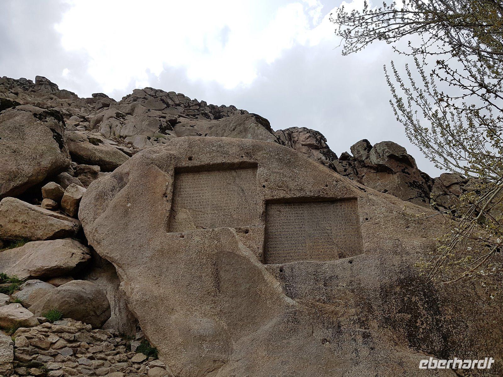 0431_Ganj-Nameh-Tal &ndash; &copy; Jörg Nesse (Eberhardt TRAVEL)