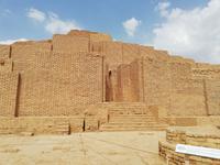 Stufenpyramide von ChoghaZanbil &ndash; &copy; Astrid Janke (Eberhardt TRAVEL)