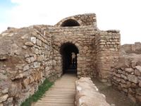 Takh-e Suleyman &ndash; &copy; Julian Bartsch (Eberhardt TRAVEL)