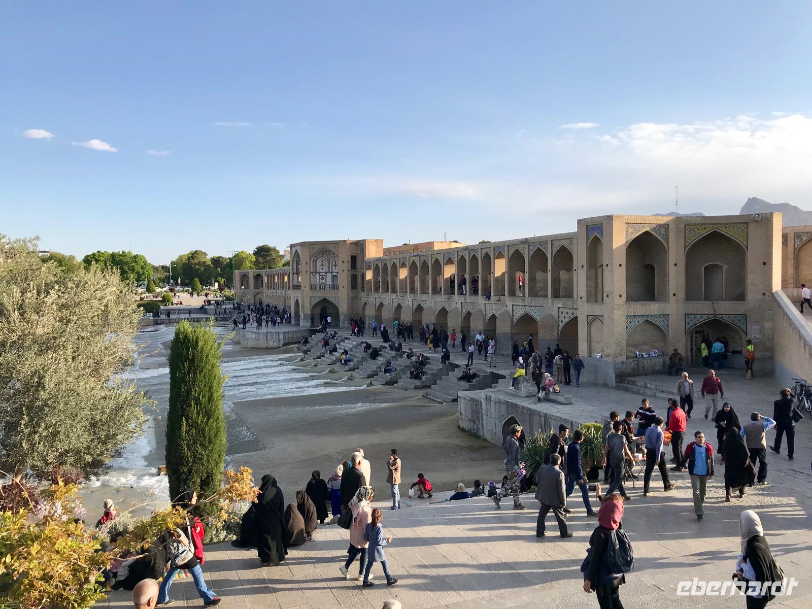 Isfahan Khaju-Brücke &ndash; &copy; Magda-Viola Hanke (Eberhardt TRAVEL)