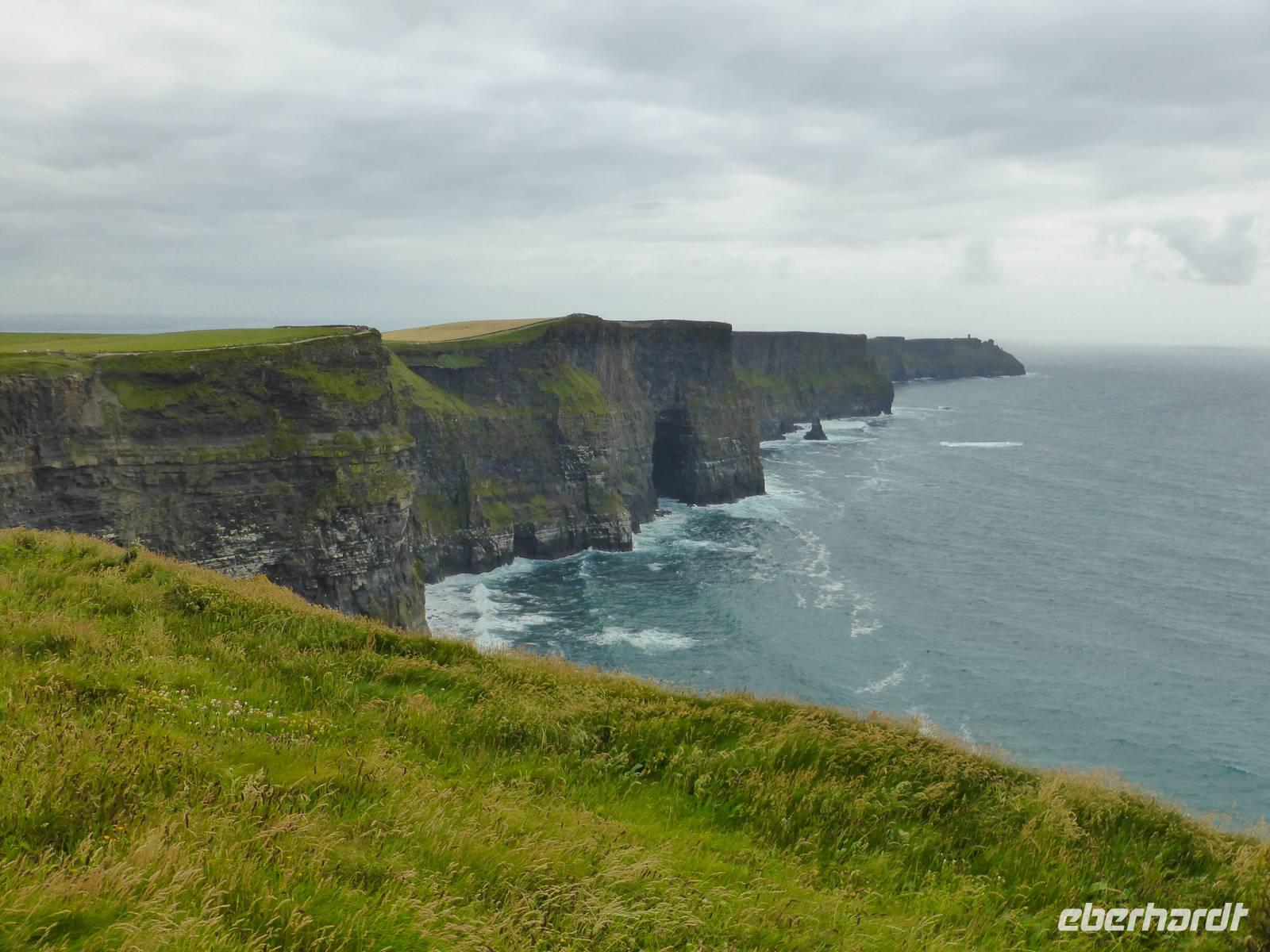 Cliffs of Moher &ndash; &copy; Dirk Schlosser (Eberhardt TRAVEL)