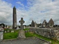 Kilmacduagh &ndash; &copy; Dirk Schlosser (Eberhardt TRAVEL)