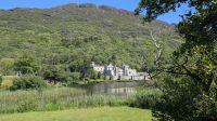 Kylemore Abbey &ndash; &copy; Walter Neuwirth (Eberhardt TRAVEL)