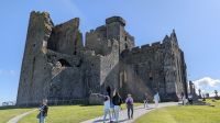 Rock of Cashel &ndash; &copy; Walter Neuwirth (Eberhardt TRAVEL)