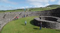 Ring of Kerry Ringfort Cahergall  &ndash; &copy; Petra Sauer (Eberhardt TRAVEL)