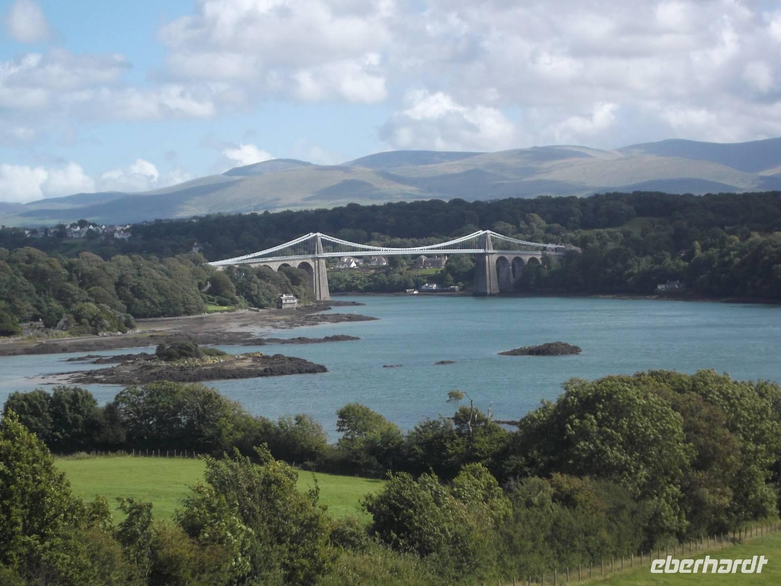 Menai Bridge, Isle of Anglesey &ndash; &copy; Michael Krause (Eberhardt TRAVEL)