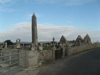 Kilmacduagh &ndash; &copy; Petra Sauer (Eberhardt TRAVEL)