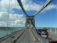 011 Wales - alte Menai Bridge &ndash; &copy; Michael Krause (Eberhardt TRAVEL)