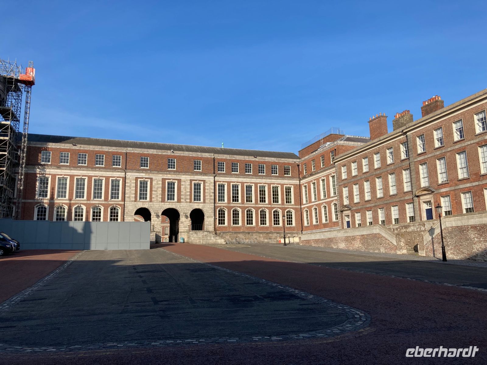 2. Tag – Morgenspaziergang durch Dublin – Dublin Castle &ndash; &copy; Andreas Wolfsteller (Eberhardt TRAVEL)