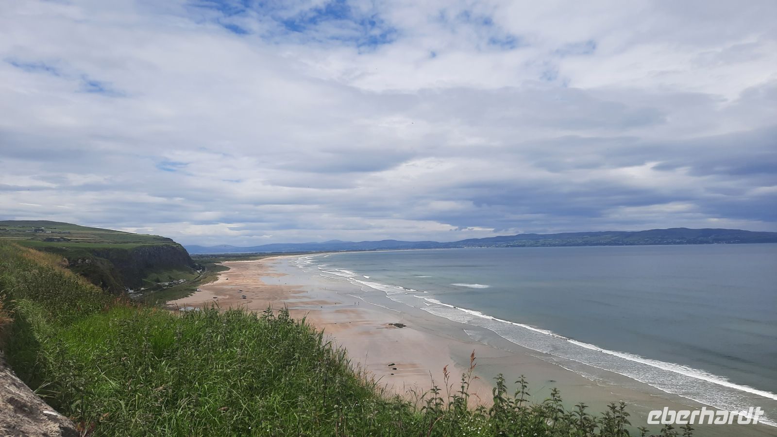 060 – Nordirland, Mussenden Tempel &ndash; &copy; Vivien Fiedler (Eberhardt TRAVEL)