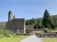 12. Reisetag – Ein Tag in den Wicklow Mountains – Wanderung in Glendalough – St Kevin’s Kitchen &ndash; &copy; Andreas Wolfsteller (Eberhardt TRAVEL)