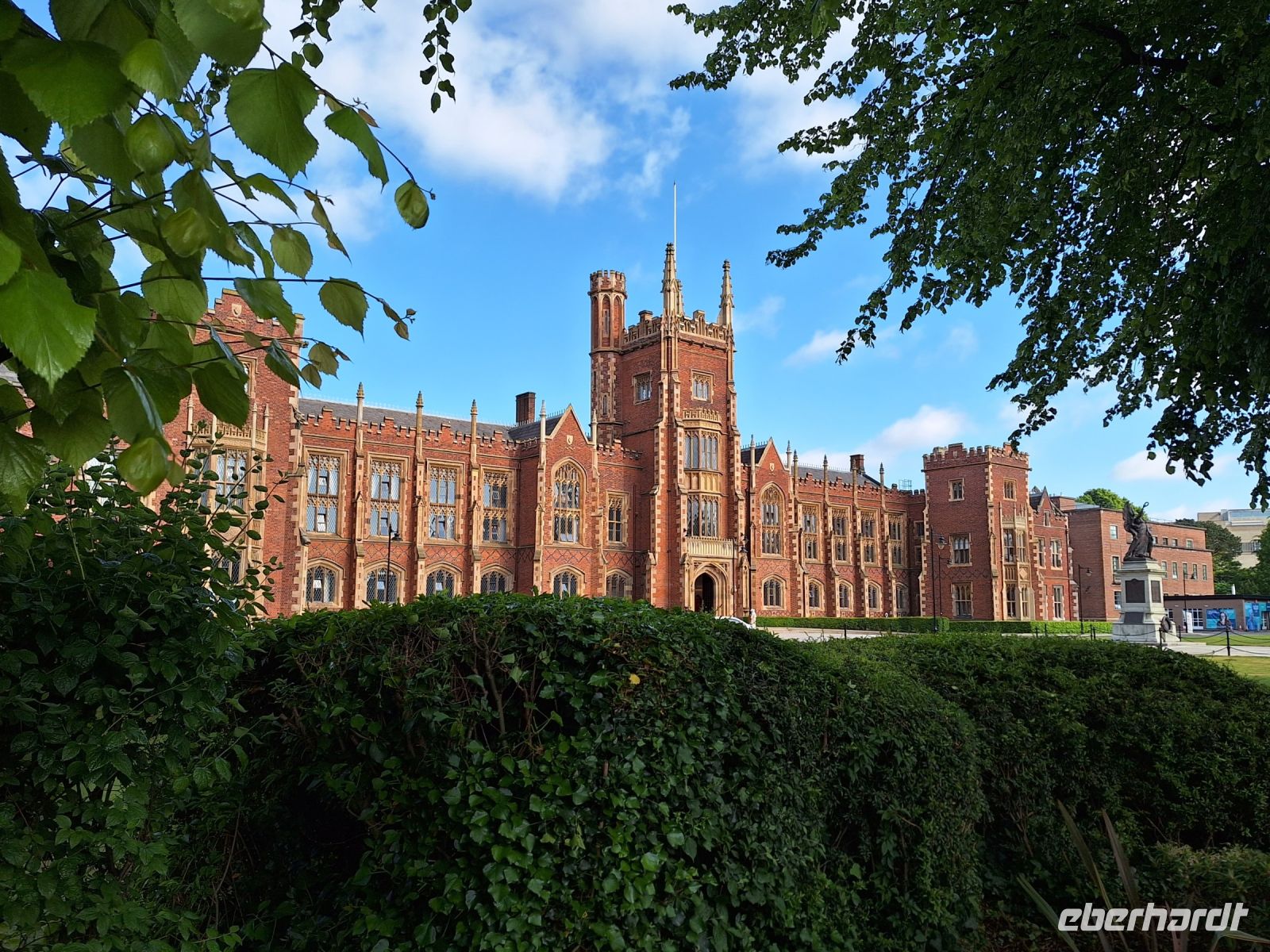 Belfast: Queens University &ndash; &copy; Sinah Witzig (Eberhardt TRAVEL)