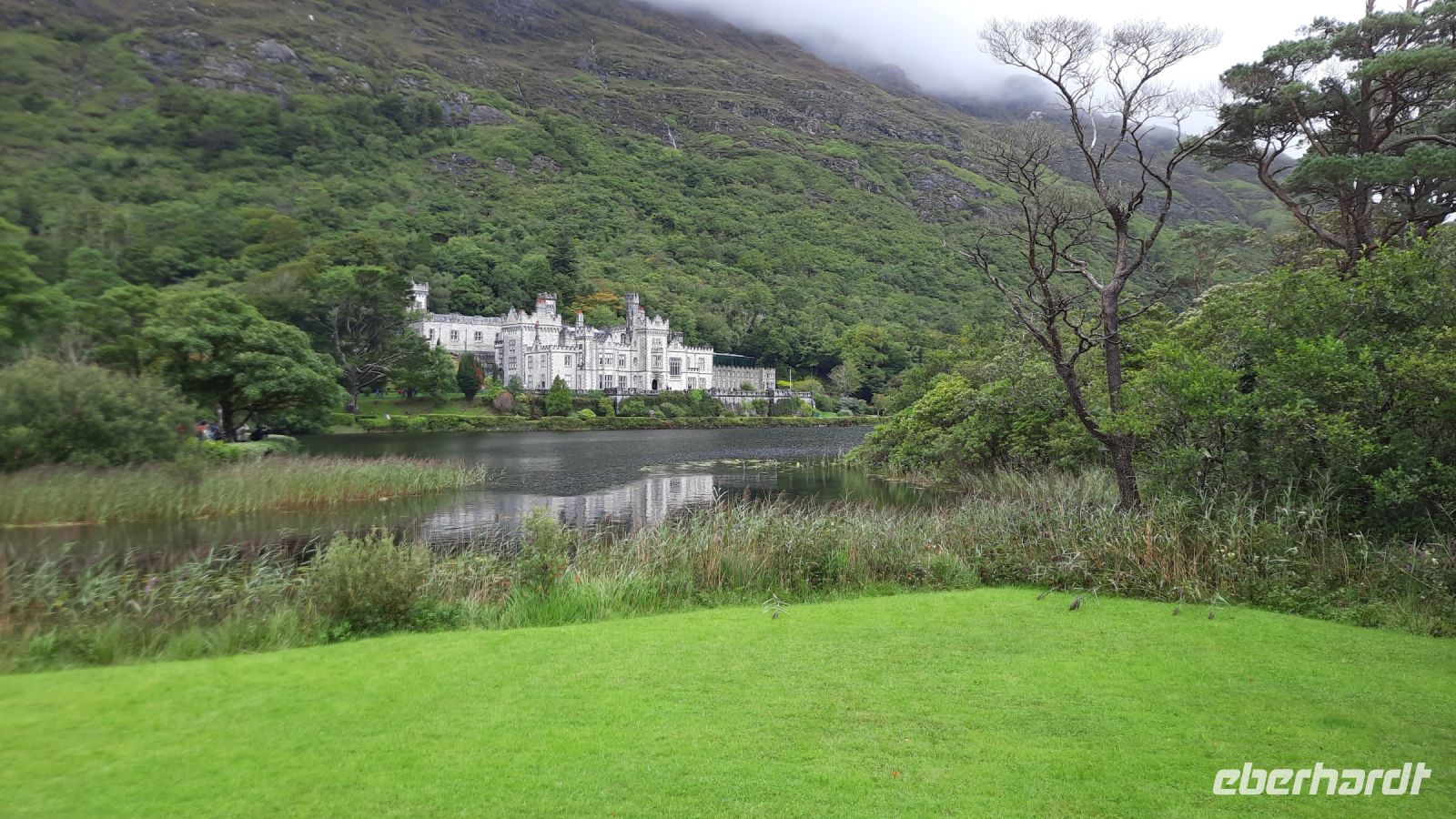 Kylemore_Abbey &ndash; &copy; Walter Neuwirth (Eberhardt TRAVEL)