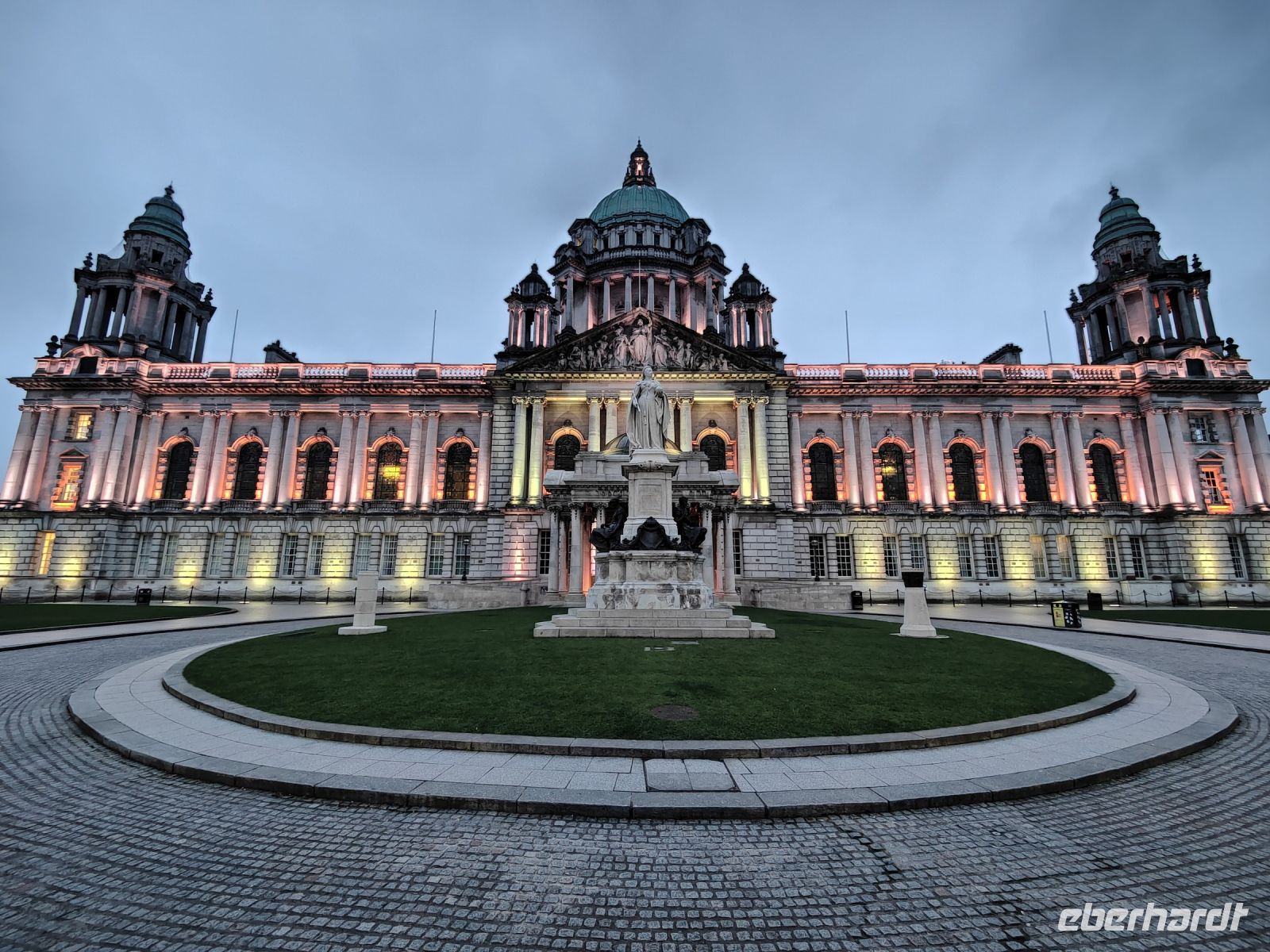 Belfast: City Hall &ndash; &copy; Sinah Witzig (Eberhardt TRAVEL)