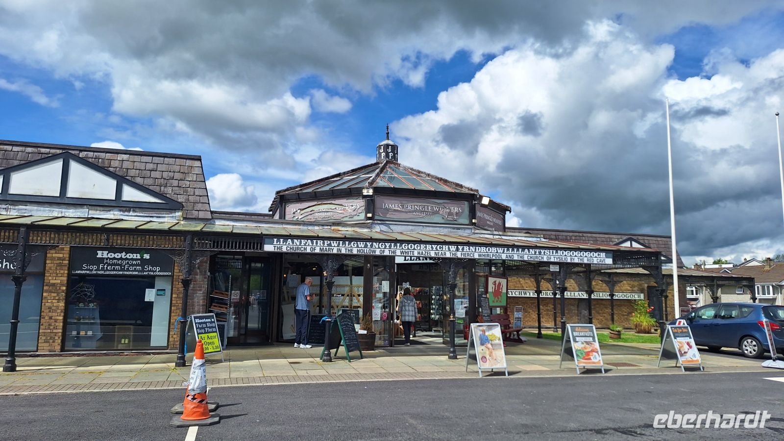 Llanfair PG &ndash; &copy; Sinah Witzig (Eberhardt TRAVEL)