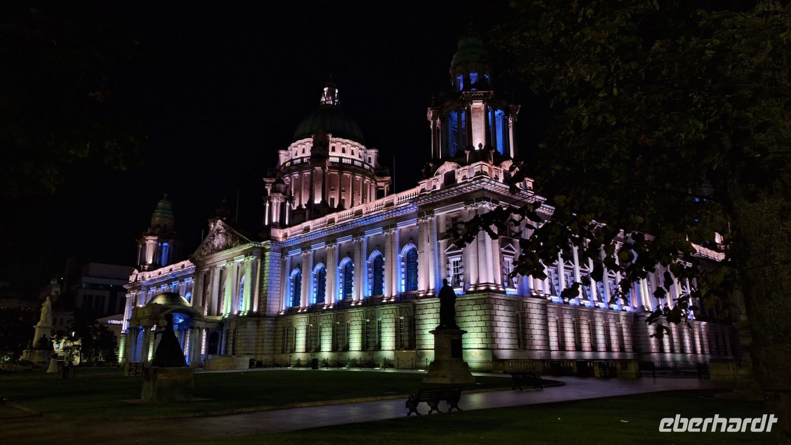 Belfast: City Hall &ndash; &copy; Sinah Witzig (Eberhardt TRAVEL)