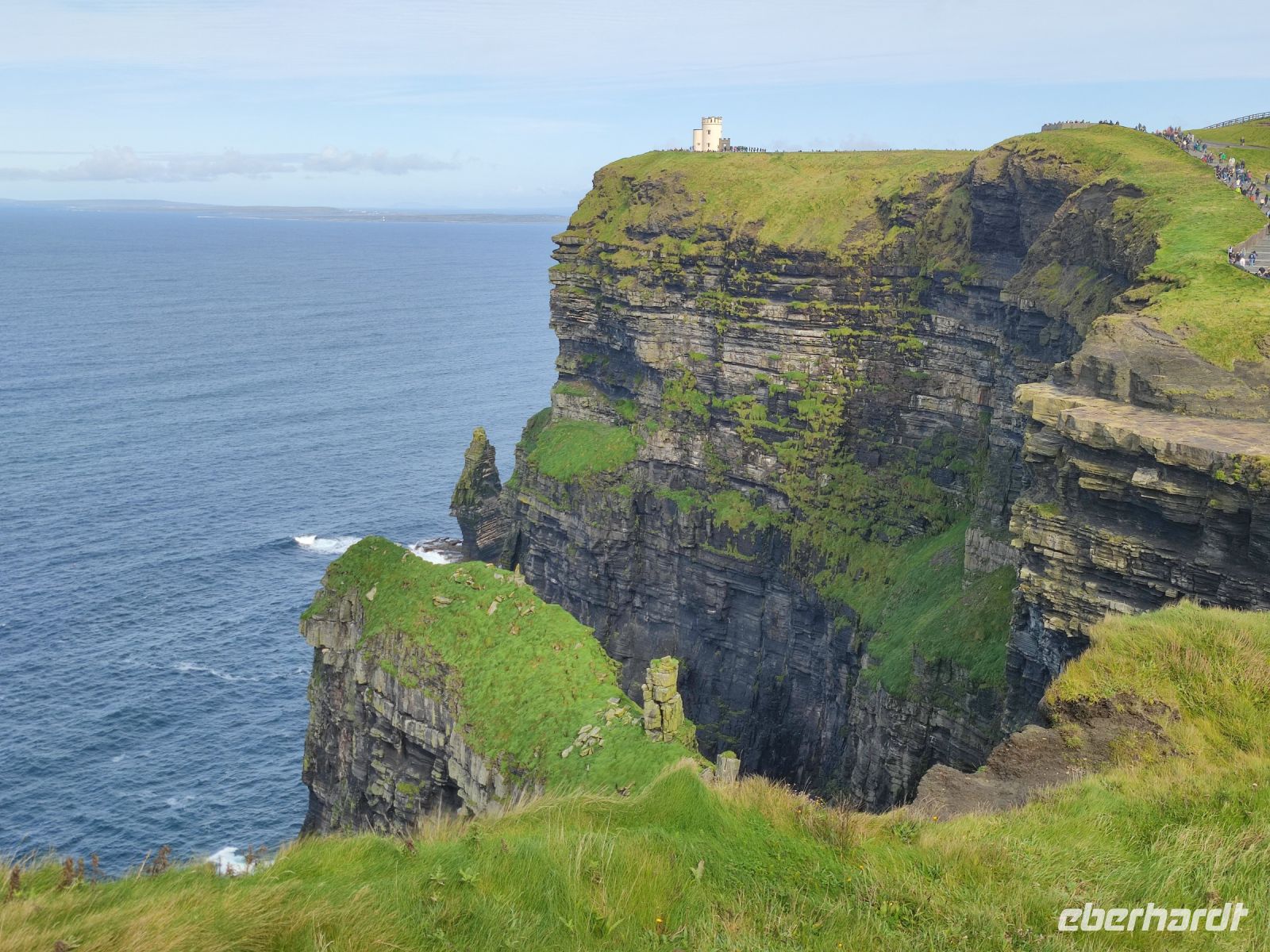 065-Cliffs of Moher &ndash; &copy; Dirk Schlosser (Eberhardt TRAVEL)