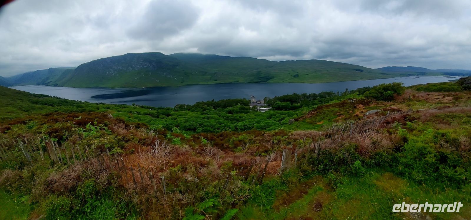 Tag 3 Glenveagh National Park Donegal Castle  und See.jpg &ndash; &copy; Gabi Rübel (Eberhardt TRAVEL)