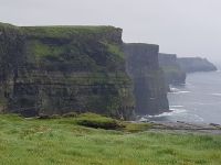 Cliffs of Moher &ndash; &copy; Natalie Hady (Eberhardt TRAVEL)