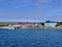 6. Tag: Ausflug auf die Aran Islands – Ankunft im Hafen von Kilronan &ndash; &copy; Andreas Wolfsteller (Eberhardt TRAVEL)