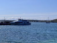 6. Tag: Ausflug auf die Aran Islands – Fähre im Hafen von Kilronan &ndash; &copy; Andreas Wolfsteller (Eberhardt TRAVEL)